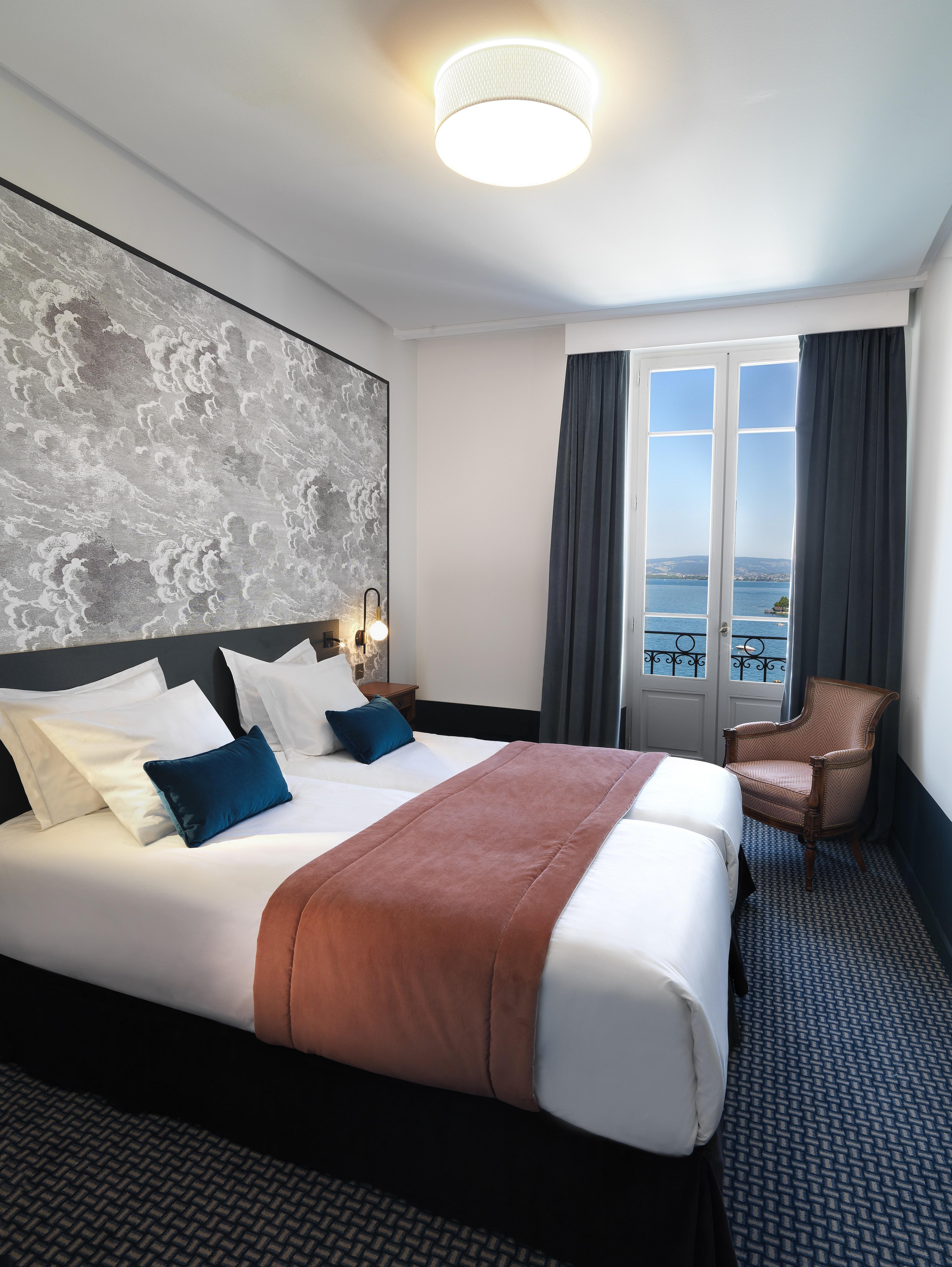 Le Palace De Menthon Екстер'єр фото A room at the hotel