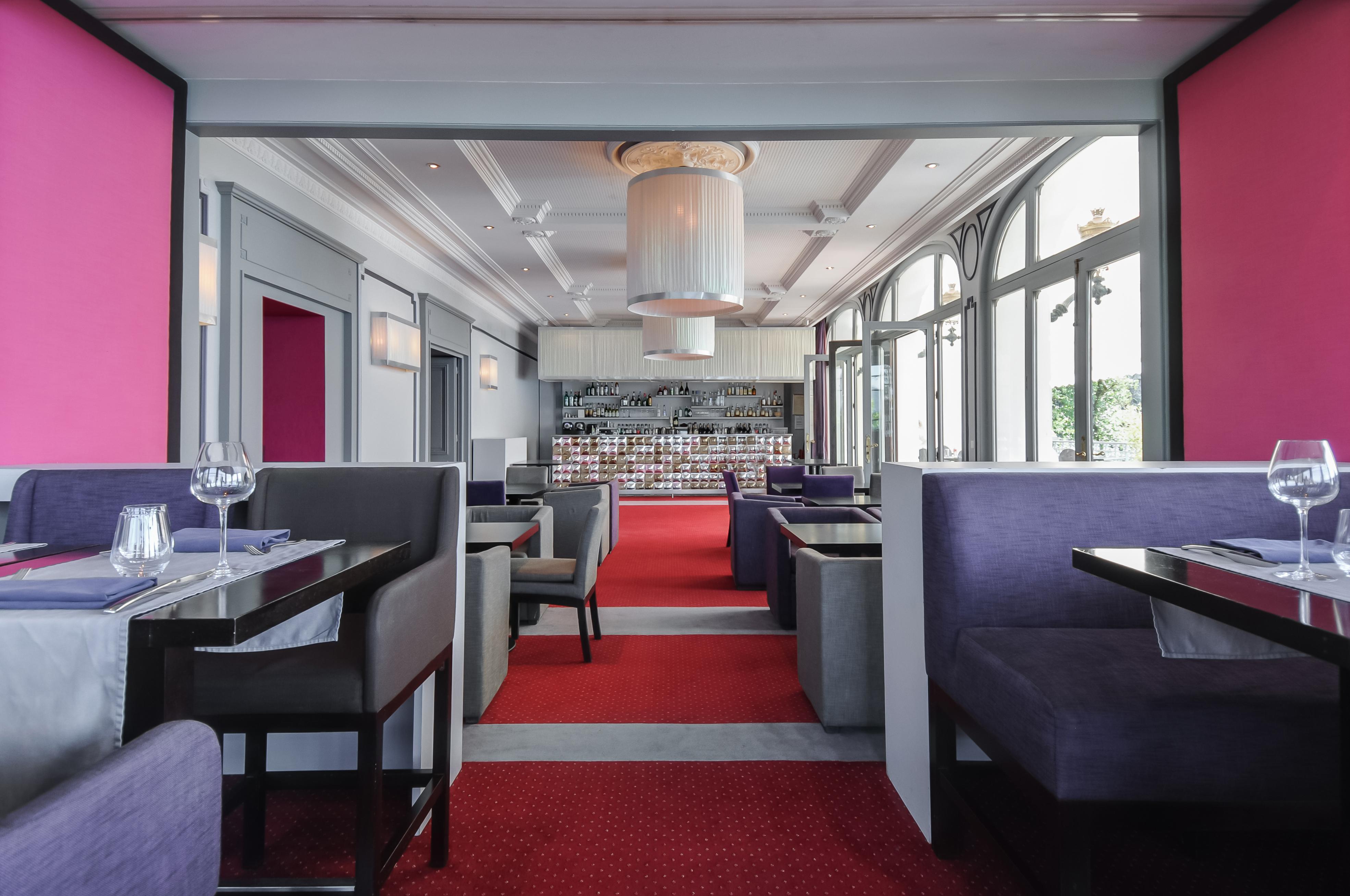 Le Palace De Menthon Екстер'єр фото Restaurant