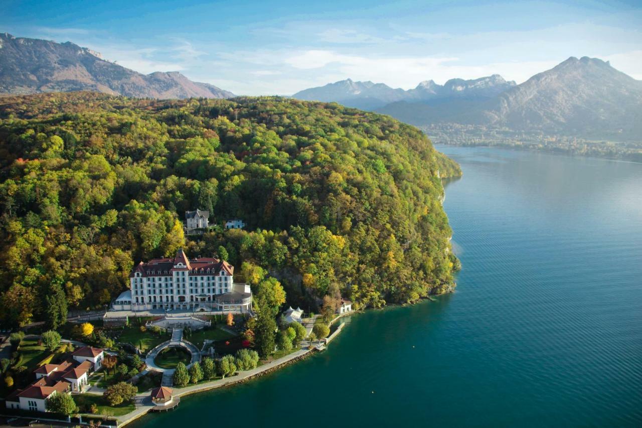 Le Palace De Menthon Екстер'єр фото Aerial view of the Dolder Grand