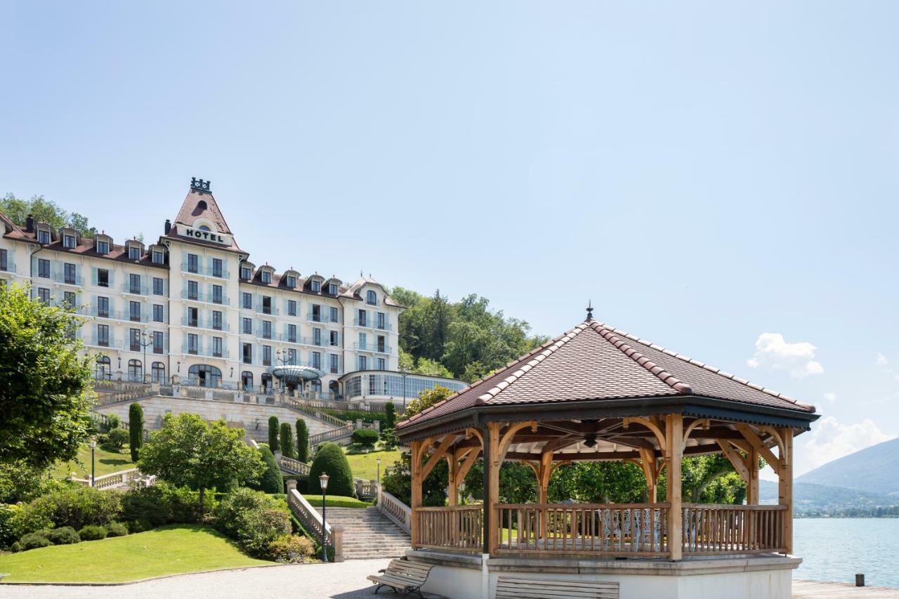 Le Palace De Menthon Екстер'єр фото